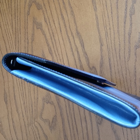 Halogen Ombre Blue Clutch Multiple Card Holder - Picture 11 of 17